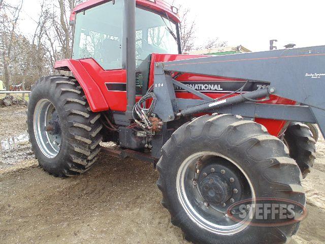 1989 Case-IH 7110 Magnum_1.jpg